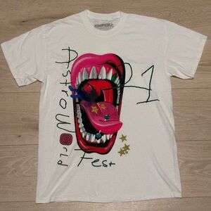 White Graphic T-Shirt with Pink Mouth Design Astro World T